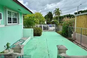 430 NE 75th St, Miami, FL 33138 - Photo 6