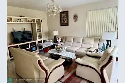 430 NE 75th St, Miami, FL 33138 - Photo 8