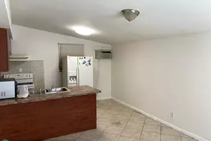 1640 SW 40th Terrace, Unincorporated Broward County, FL 33317 - Photo 20