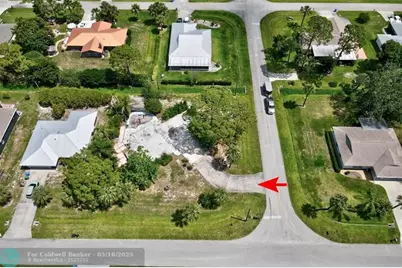 702  Lake Dr, Sebastian, FL 32958 - Photo 10