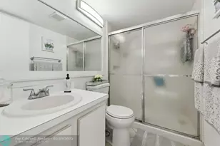 608 Sea Pine Way, Greenacres, FL 33415 - Photo 8