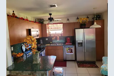 25373 SW 122nd Pl, Homestead, FL 33032 - Photo 2