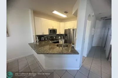 8691 NW 112th Ct, Doral, FL 33178 - Photo 22