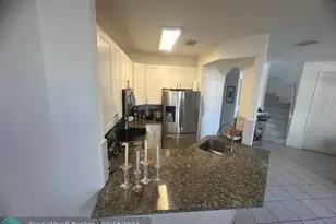 8691 NW 112th Ct, Doral, FL 33178 - Photo 24