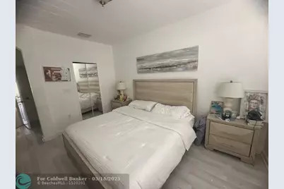 8691 NW 112th Ct, Doral, FL 33178 - Photo 14