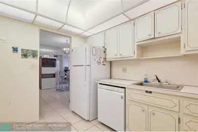 1980 S Ocean, Unit #10C, Hallandale Beach, FL 33009 - Photo 10