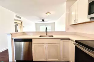 5001 W Oakland Park Blvd, Lauderdale Lakes, FL 33313 - Photo 6