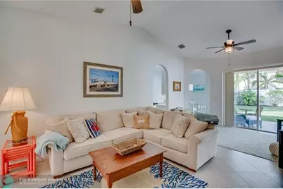 5730 E Sunberry Cir, Fort Pierce, FL 34951 - Photo 2