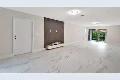 4724  Greentree Cir, Unit #B, Boynton Beach, FL 33436 - Photo 2