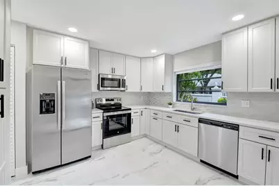 4724  Greentree Cir, Unit #B, Boynton Beach, FL 33436 - Photo 6