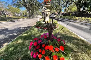 3710 Inverrary Dr, Fort Lauderdale, FL 33319 - Photo 10