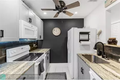 825 NW 13th St, Unit #1130, Boca Raton, FL 33486 - Photo 4