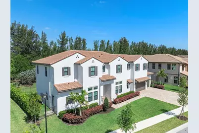 9015 W Parkland Bay Trl, Parkland, FL 33076 - Photo 2