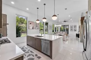 9015 W Parkland Bay Trl, Parkland, FL 33076 - Photo 10