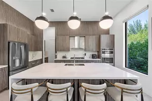 9015 W Parkland Bay Trl, Parkland, FL 33076 - Photo 12