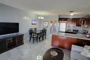 800 SW 11th Ave, Hallandale Beach, FL 33009 - Photo 4