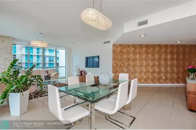 1111 SW 1st Ave, Unit #Ph3920, Miami, FL 33130 - Photo 2