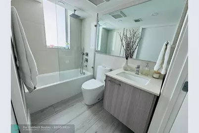 1133 102nd Street #801, Bay Harbor Islands, FL 33154 - Photo 22