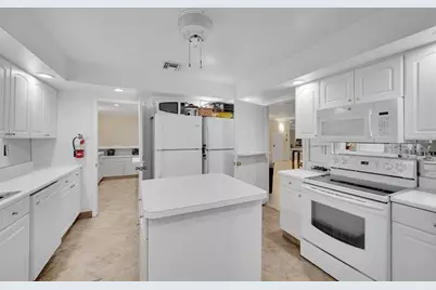 3900  Galt Ocean Dr, Unit #708, Fort Lauderdale, FL 33308 - Photo 24