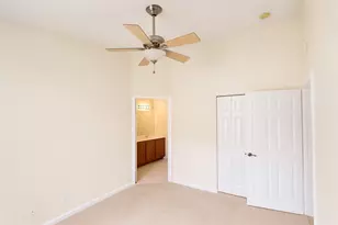 3261 Laurel Ridge Cir, Riviera Beach, FL 33404 - Photo 8