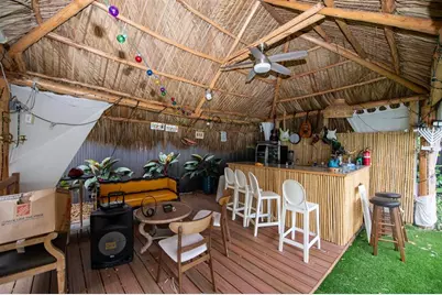 18560 NE 20th Ct, North Miami Beach, FL 33179 - Photo 24