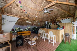 18560 NE 20th Ct, North Miami Beach, FL 33179 - Photo 24