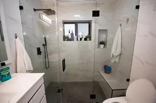 18560 NE 20th Ct, North Miami Beach, FL 33179 - Photo 16