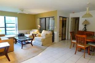 3691 Cocoplum Cir, Coconut Creek, FL 33063 - Photo 4