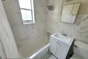 4870 NE 16th Ave, Pompano Beach, FL 33064 - Photo 6