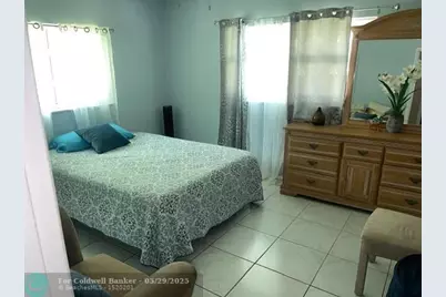 4220 NW 51st Ave, Lauderdale Lakes, FL 33319 - Photo 10