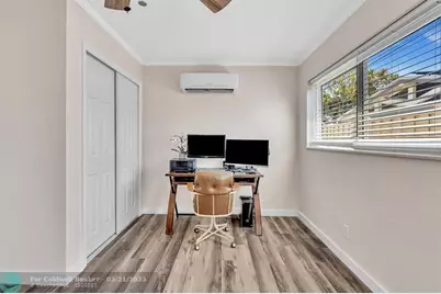 1311 NE 42nd St, Oakland Park, FL 33334 - Photo 38