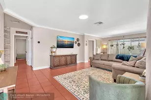 1311 NE 42nd St, Oakland Park, FL 33334 - Photo 10