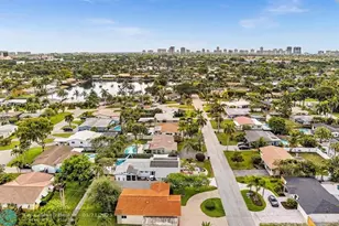 1311 NE 42nd St, Oakland Park, FL 33334 - Photo 56