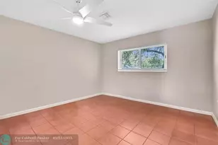 1311 NE 42nd St, Oakland Park, FL 33334 - Photo 26