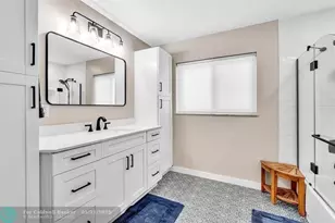 1311 NE 42nd St, Oakland Park, FL 33334 - Photo 44