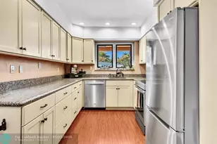 1311 NE 42nd St, Oakland Park, FL 33334 - Photo 18