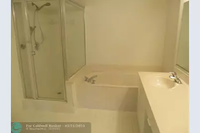 5810  Crystal Shores Dr, Unit #102, Boynton Beach, FL 33437 - Photo 14