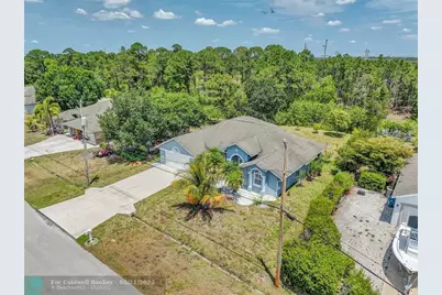 6107 NW Gause Ave, Port Saint Lucie, FL 34986 - Photo 1
