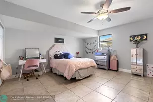 8313 NW 188th Terrace, Hialeah, FL 33015 - Photo 34