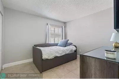 8313 NW 188th Ter, Hialeah, FL 33015 - Photo 36