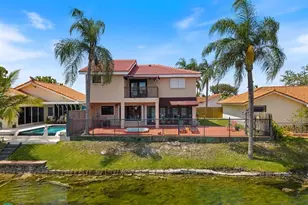 8313 NW 188th Terrace, Hialeah, FL 33015 - Photo 8