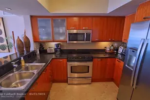 2011 N Ocean Blvd, Fort Lauderdale, FL 33305 - Photo 10