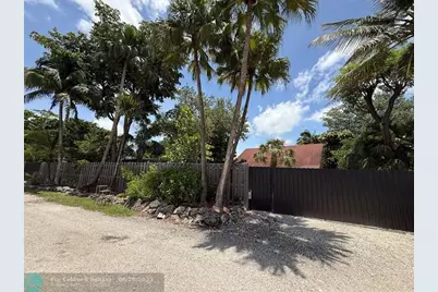 22990 SW 156th Ave, Unit #0, Miami, FL 33170 - Photo 2