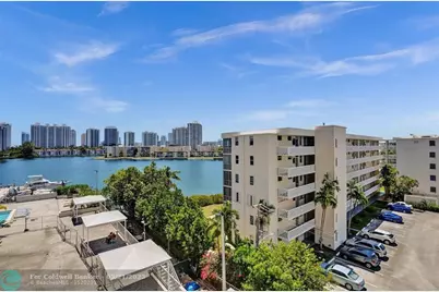 18041  Biscayne Blvd, Unit #503, Aventura, FL 33160 - Photo 32
