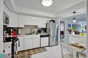 18041 Biscayne Blvd, Aventura, FL 33160 - Photo 10