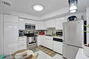 18041 Biscayne Blvd, Aventura, FL 33160 - Photo 8