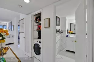 18041 SE Biscayne Blvd Unit, Aventura, FL 33160 - Photo 4