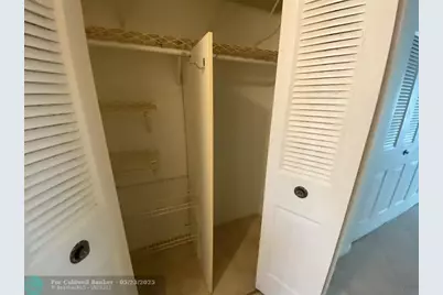 2025  Berkshire B, Unit #2025, Deerfield Beach, FL 33442 - Photo 8