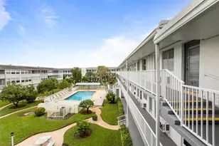 15600 NE 6th Ave, Miami, FL 33162 - Photo 14