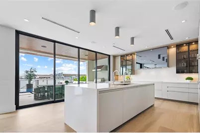 1957  Harbourview Dr, Fort Lauderdale, FL 33316 - Photo 24